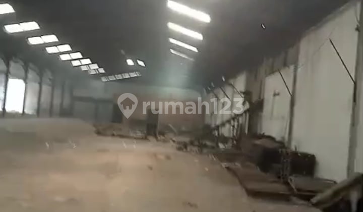 Warehouse for Rent on Raya Serang Balaraja Road, Tangerang