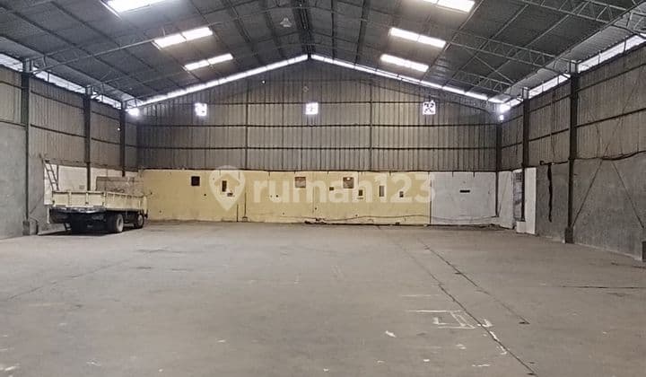 Disewakan Gudang Di Kavling Dpr Cipondoh Tangerang