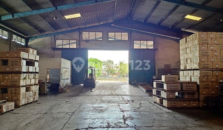 Disewakan Gudan Strategis Di Karawaci Tangerang