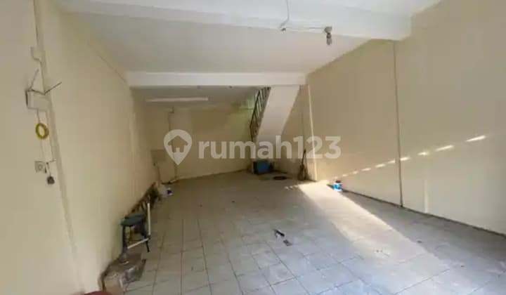 Disewakan Ruko Siap Huni Nol Jalan Raya di Sidoarjo Kota