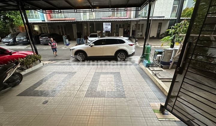 Disewa Rumah Nyaman di Citra 6, Jakarta Barat - Siap Huni
