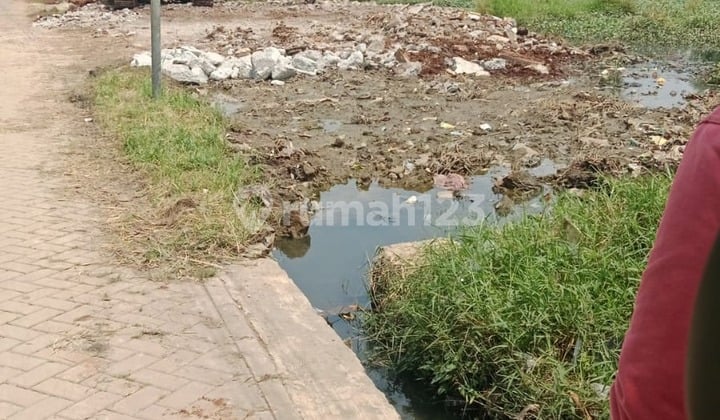 Land for Sale in DPR Cipondoh Tangerang Plot. Area 2000M, 40ft Container Access.