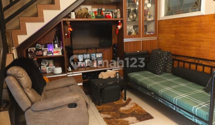 Rumah cantik terawat full furnished di perumahan dekat sman Tasikmalaya