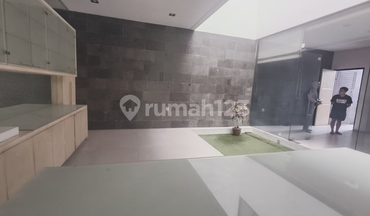 Rumah Estetik & Bikin Betah Di Pusat Kota Tasikmalaya