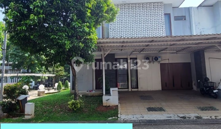 Modern Hook 2-Storey House Ready to Occupy in Discovery Bintaro Jaya SC-16517