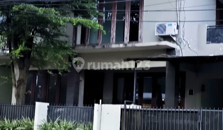 Rumah Homey Disewakan Kondisi Unfurnished di Sektor 9 Bintaro Jaya Ip-17584