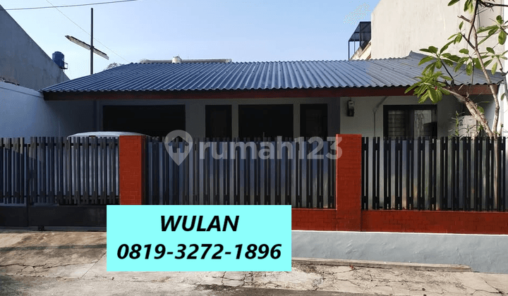 Rumah 1 Lantai LT 240 M² Potensi Besar di Sektor 5 Bintaro Ip-17425