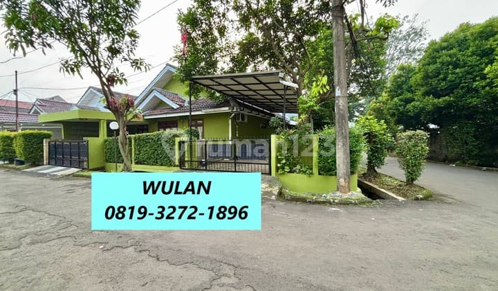 House with Spacious Land for Upgrade, Land Area 230 m² in Sector 3A Nv-17490