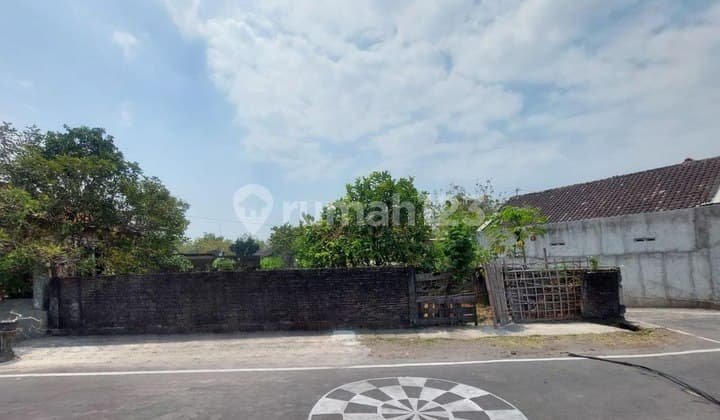 Strategic Homestead Land Near Campus, Occupied in Jaten Karanganyar