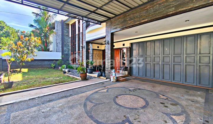 Perumahan Batununggal Indah - Minimalis 2 Lantai Taman Depan Belakang Siap Huni ( Harga Nego )