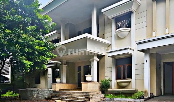 Rumah Ruang Usaha Sayap Riau - Strategis Cocok Untuk Kantor & Usaha ( Harga Nego )
