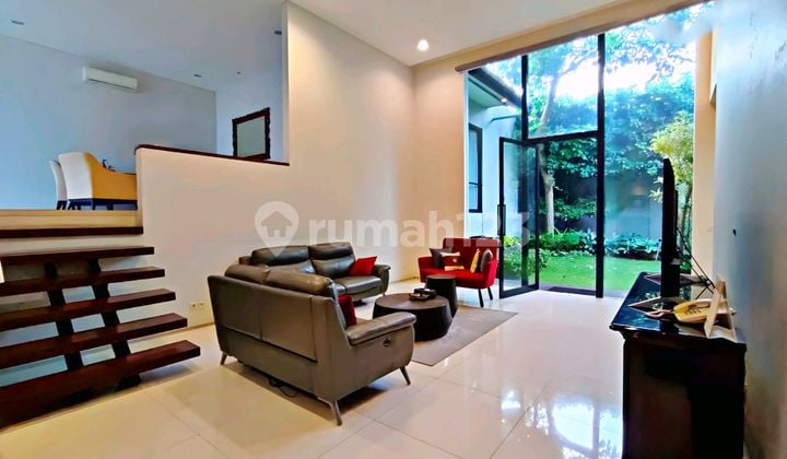 Perumahan Sutami Setrasari - Furnished Minimalis Modern 2 Lantai Siap Huni ( Harga Nego )