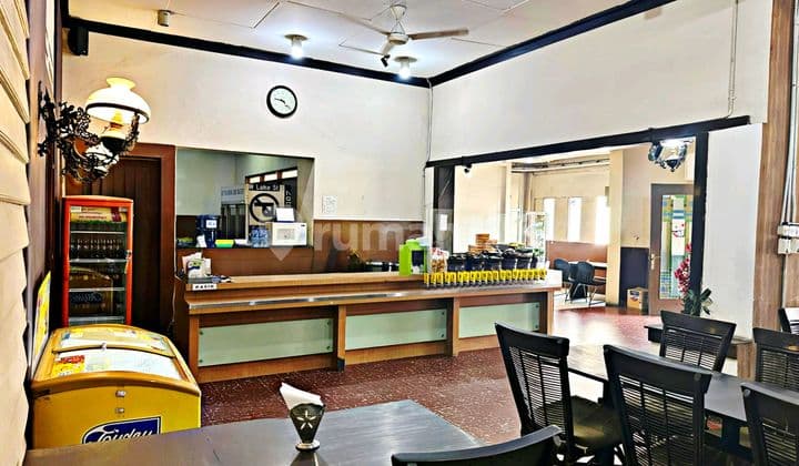 Ruang Usaha Ex Resto di Mainroad Pajajaran - Lalu Lintas 2 Arah Cocok untuk Resto Ex Cafe ( Harga Nego )