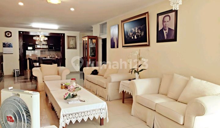 Hunian Eksklusif di Kawasan Prestisius Setrasari Bandung ( Harga Nego )