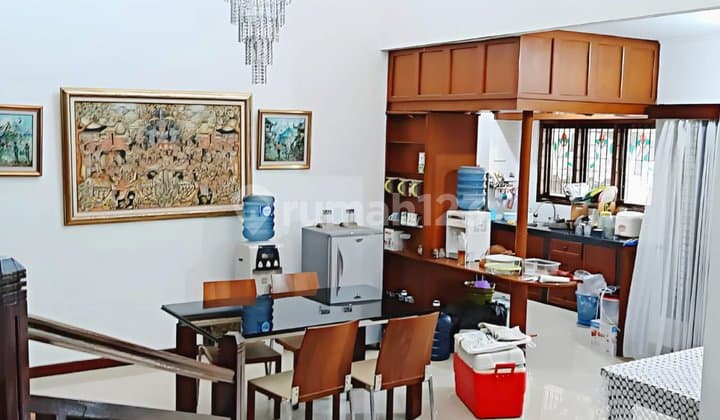 Hunian Klasik Eksklusif di Perumahan Setramurni - Turun Harga Jual Cepat ( Harga Nego )