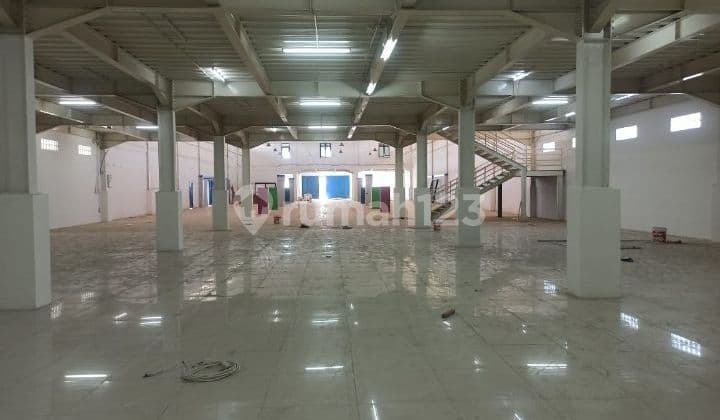 Disewakan gudang baru istimewa dekat tol di daerah industri pergudangan