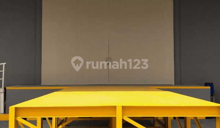 Gudang Arnots 2.256m²! Plafon 13m, Lantai 5 Ton, Rp85rb/m²