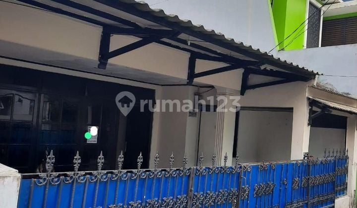 For Sale Ready-to-Live House on Jl. Malaka, Duren Sawit, East Jakarta