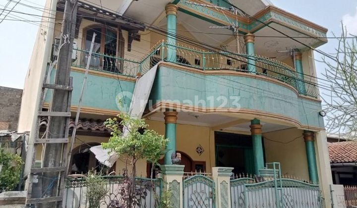 Two-Story House and Flood-Free in Harapan Jaya Bekasi
