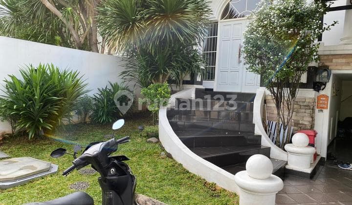 Nice Furnished SHM House in Pantai Indah Kapuk