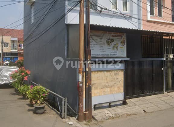 Nice House SHM - Certificate of Ownership on Jln Sumbawa Raya, Taman Kencana Unfurnished