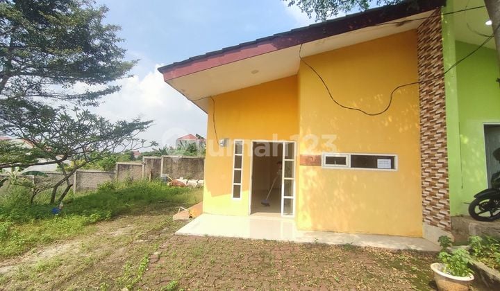 Rumah 5 Menit ke Gerbang Toll Limo 1 SHM Siap Huni Dibantu KPR J-22979