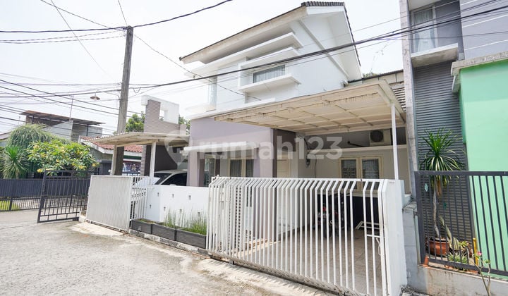 Rumah Strategis 2 Lt Dekat RS Mitra Keluarga Bekasi Dibantu KPR J37158