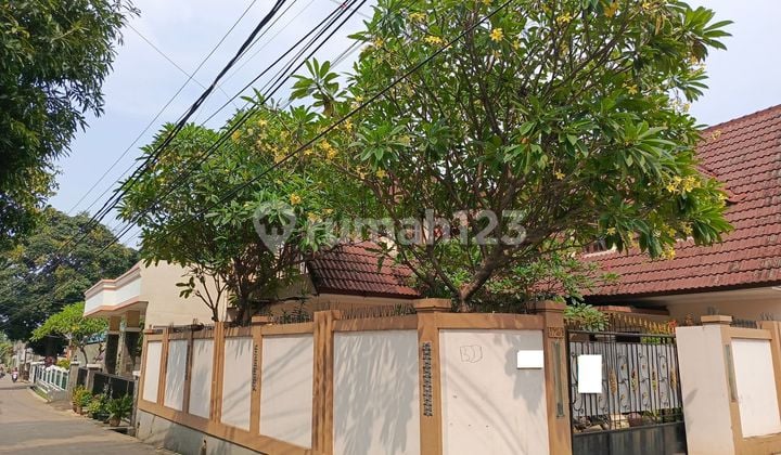 Rumah Luas 15 Menit ke Metropolitan Mall Bekasi Bebas Banjir J-28019