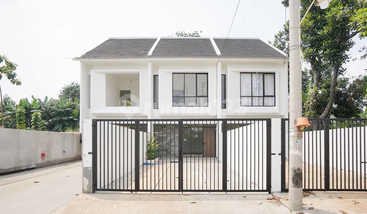 Rumah Minimalis Modern 15 Menit ke Pintu Tol Jati Warna 1 bisa KPR J38304