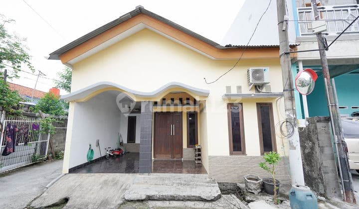 Rumah 15 Menit ke Living World Grand Wisata Bekasi SHM Dibantu KPR J-32825