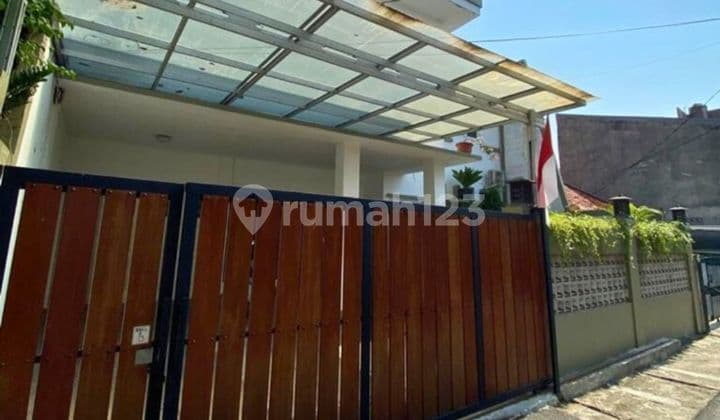Rumah Luas 2 Lt 10 Menit ke Cilandak Town Square Dibantu KPR J35779