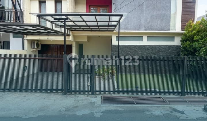 Rumah Bagus Semi Furnished Siap Huni Cilandak Bebas Banjir Di Area Tenang