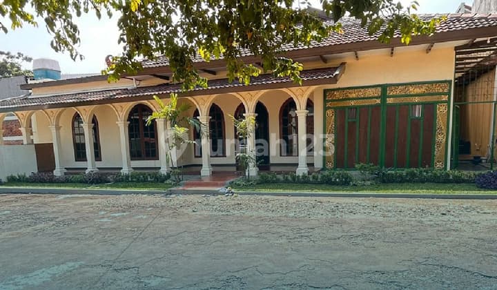 For Sale Old House In Cipete