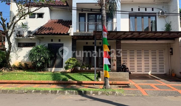 Rumah 2 Lantai Bagus Unfurnished SHM di Bintaro, Tangerang Selatan