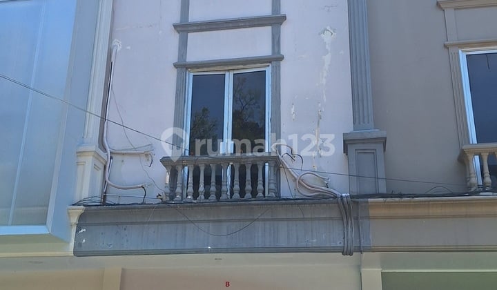 Ruko 3.5 Lantai Jl. Raya Pajajaran Bogor