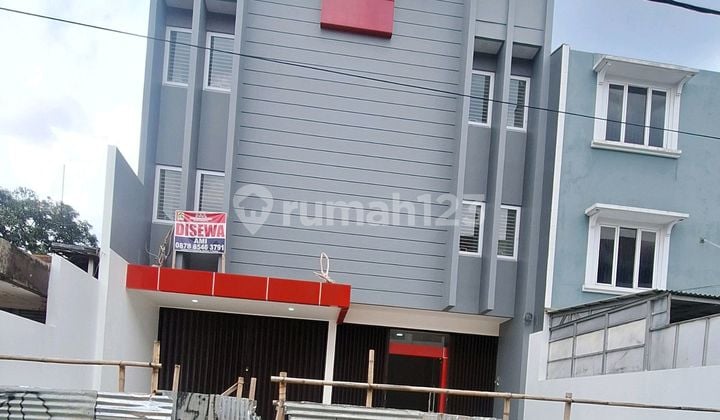 Ruko Gandeng 3 Lantai Baru Dekat Alun Alun Dan Stasiun Bogor