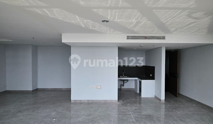 Disewakan Ruang Usaha, Soho Lantai 17 Di The Smith, Alam Sutera