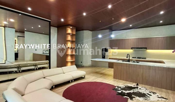 For Sale: 2-Story House in the Pondok Indah Area