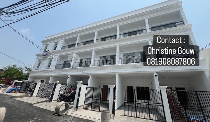 Rumah Klasik Modern Di Tanjung Duren Harga 2.9m Lokasi Strategis New Building