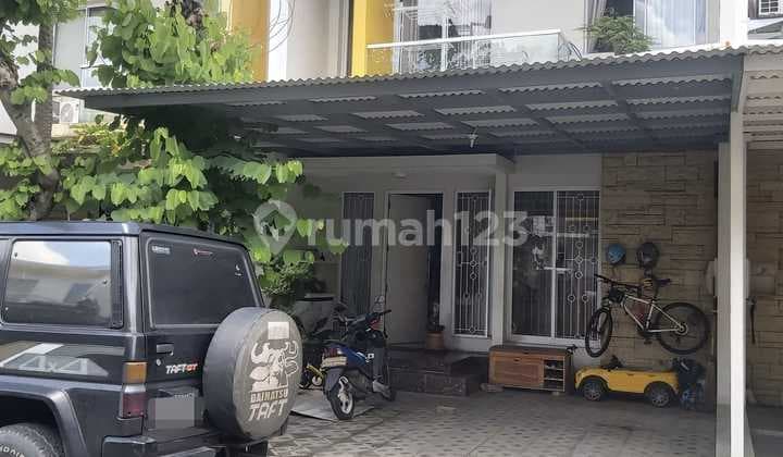 Dijual Rumah 2 Lantai di Greenlake City 3+1 Kt Semi Furnished