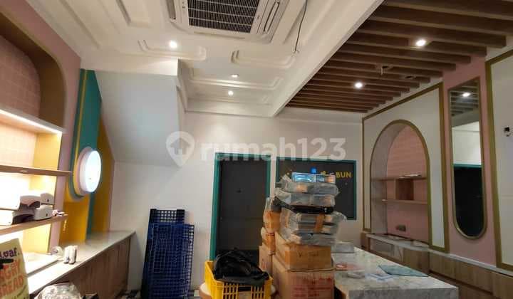 Dijual Ruko Lokasi Strategis Di Jalan Boulevard Greenville Cocok Untuk Usaha Jalanan Ramai