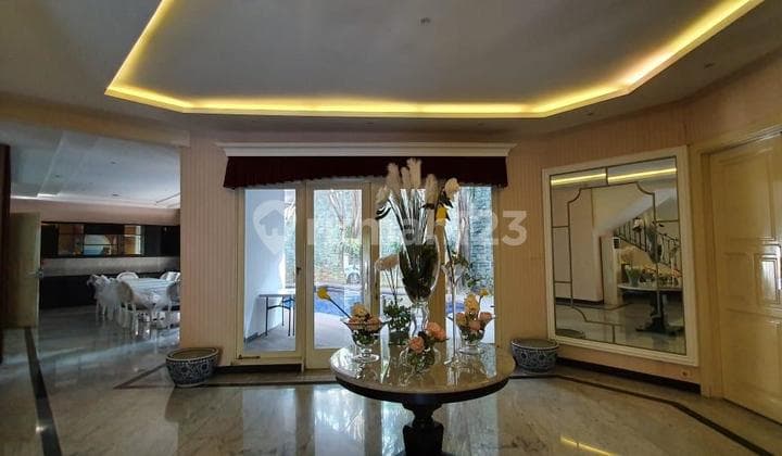 Dijual Rumah Mewah di Pondok Indah Lokasi Strategis dan Eksklusif