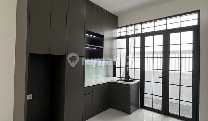 Dijual Rumah Kencana Loka