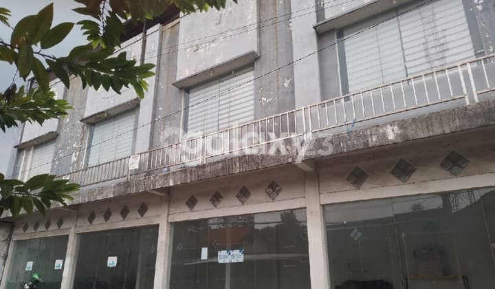 Ruko 3 Lantai Waru Kecamatan Sidoarjo
