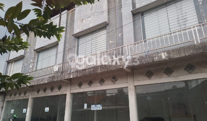 Ruko 3 Lantai Waru Kecamatan Sidoarjo