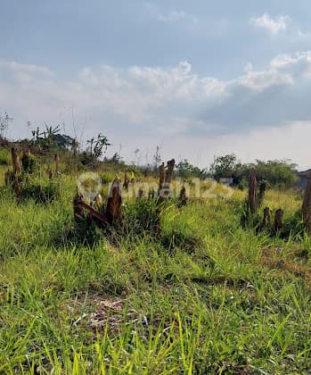 Gudang Logistik Parungkuda Jalan Sukabumi, Sukabumi