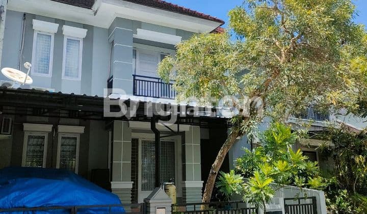 DIJUAL RUMAH 2 LANTAI SEMIFURNISH TENGAH KOTA BERNUANSA MINIMALIS LOKASI DALAM PERUMAHAN BALIKPAPAN BARU AMAN NYAMAN HARGA NEGO