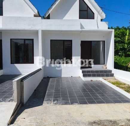 Dijual Rumah Baru Siap Huni Tengah Kota Bernuansa Minimalis Lokasi Dalam Perumahan Palm Hils Aman Nyaman Harga Nego