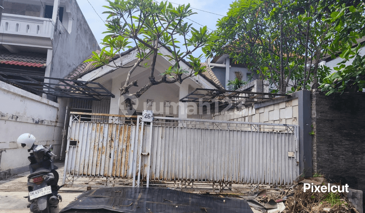 Rumah Lantai 1 di Jalan Ciung Wanara Renon