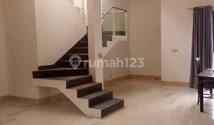 Rumah Siap Huni di Radio Dalam Raya Jakarta Selatan